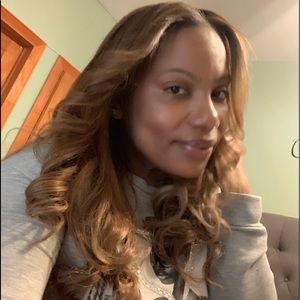 Meet your Posher, Rose